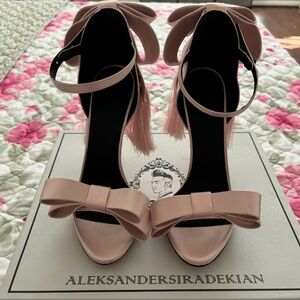 Blush Pink Bow Heels